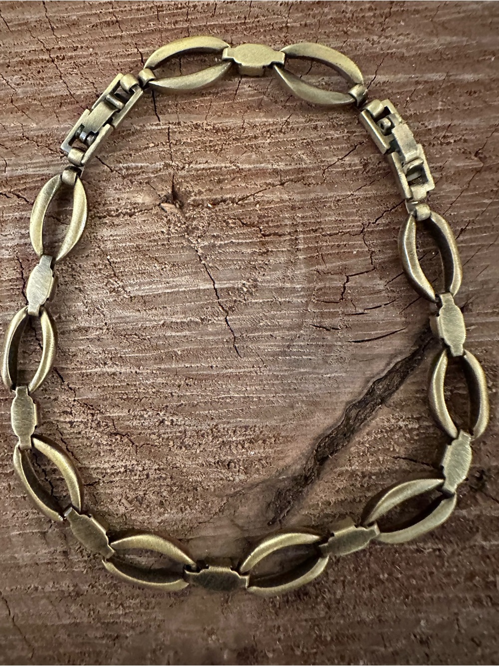 Gold Tone Oval-Link Bracelet with Amber Crystals - Picture 7 of 8